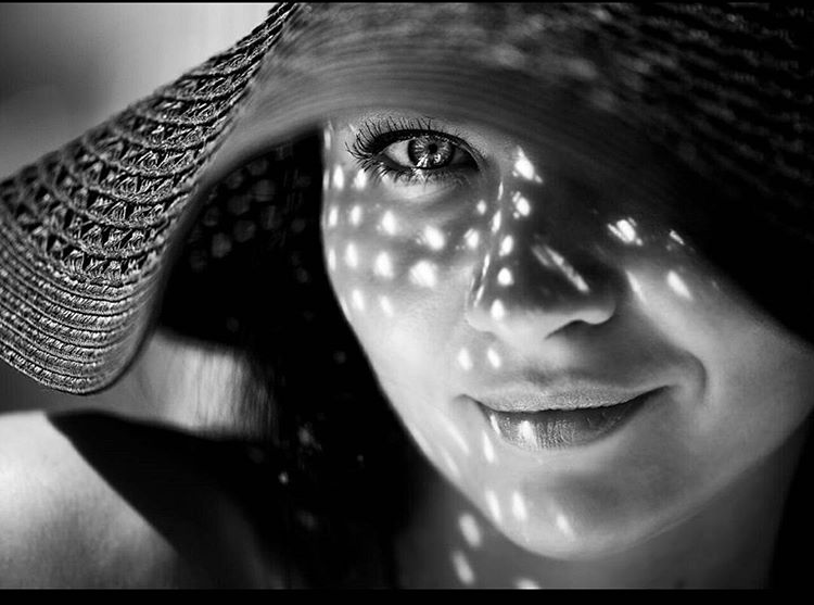 آموزش نقاشی سیاه قلم